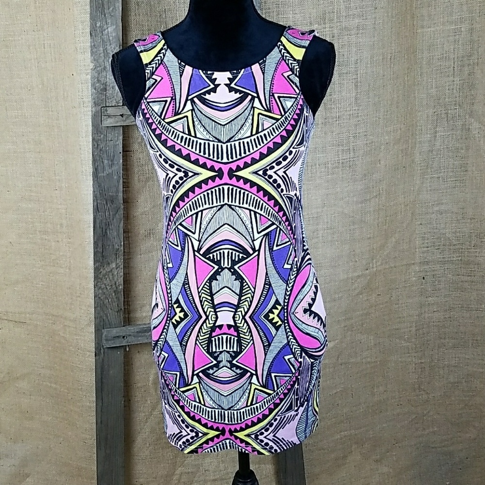 Minkpink women XS‎ bodycon mini dress sleeveless boho festival Whimsical Artsy